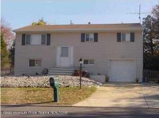 107 Manhattan St, Jackson, NJ 08527