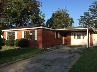 221 Layman St, Avondale, LA 70094