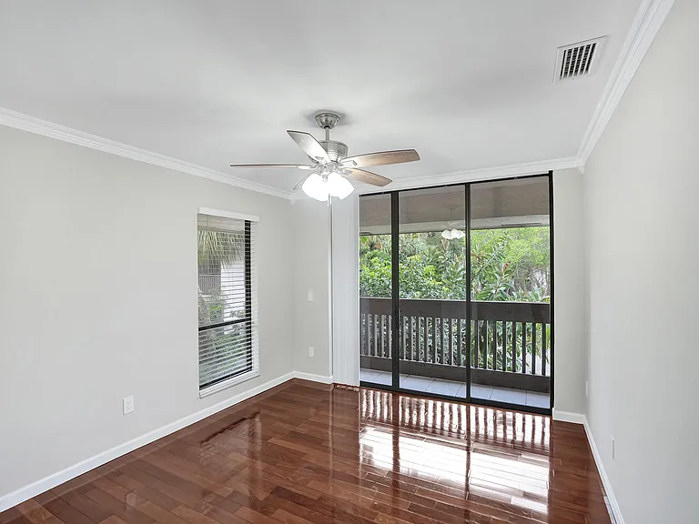 9280 Sabal Ridge Cir #B — Photo 17