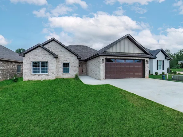 121 Legacy Ln, Hot Springs, AR 71901