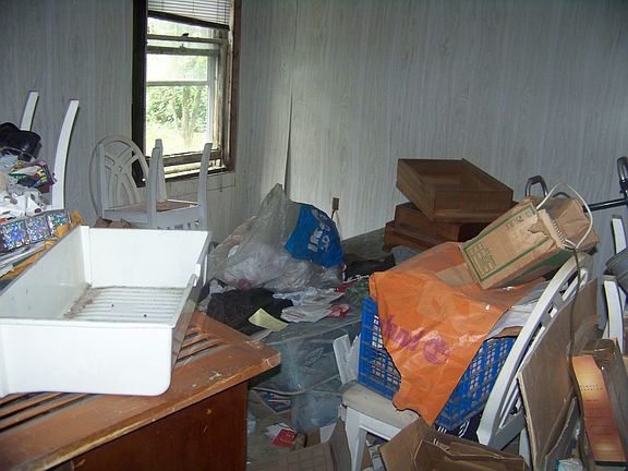 5th image of 16 Nassau Pl