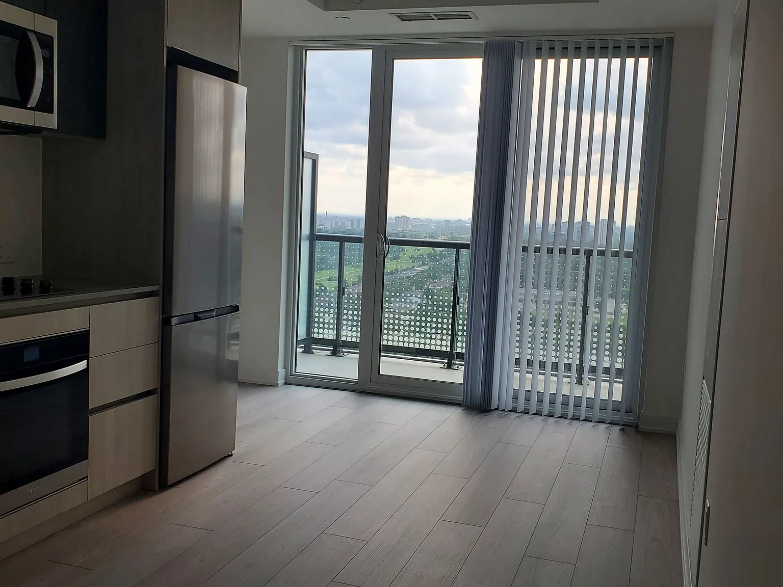 2 bed, $2,700 — Photo 2
