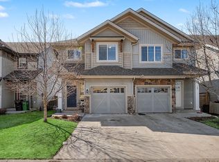 2083 Chalmers Way SW, Edmonton, AB T6W2E9