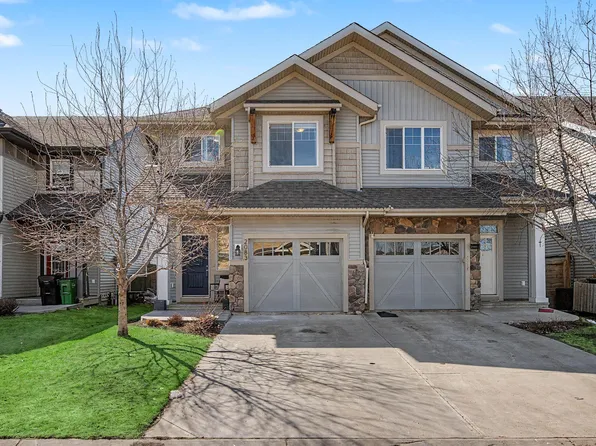 2083 Chalmers Way SW, Edmonton, AB T6W 2E9