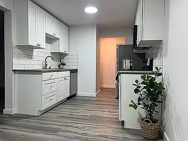1st image of 166 112th St E APT 19