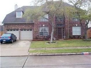 7007 Trimstone Dr, Pasadena, TX 77505