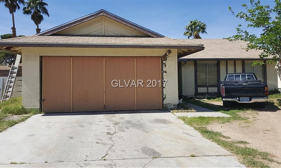 1st image of 5377 Clydesdale St