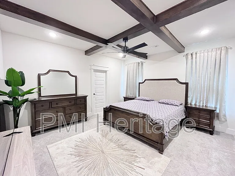 2061 Larry Ln — Photo 12
