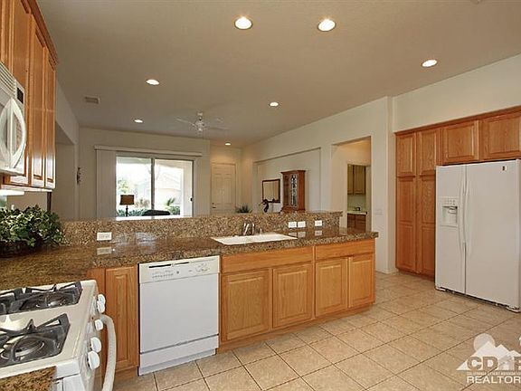 4th image of 80553 Hoylake Dr