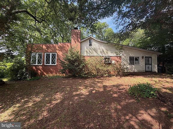 5th image of 7314 Idylwood Rd