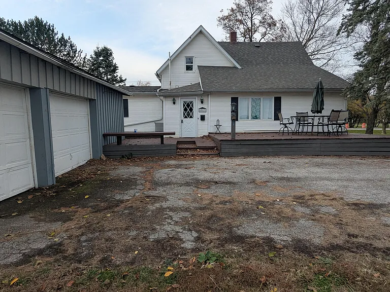 6063 US Route 42 — Photo 2