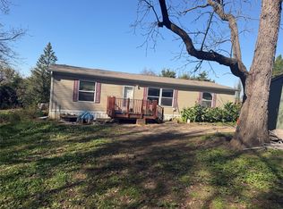 3263 Lincoln St, Newton, IA 50208