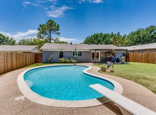 408 Marion Ln, Burleson, TX 76028
