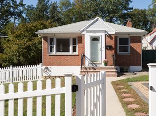 261 Cook Ave, Yonkers, NY 10701