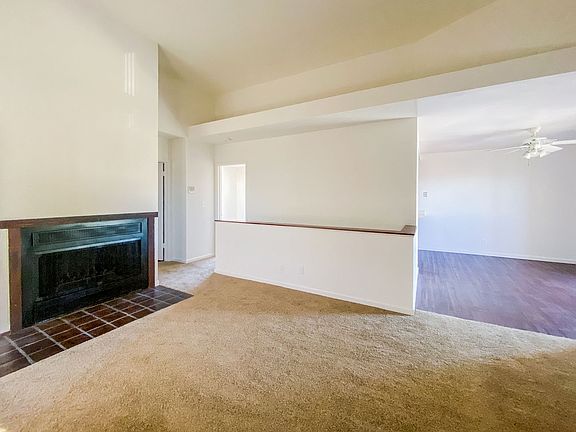 5th image of 4074 Swift Ave APT 17