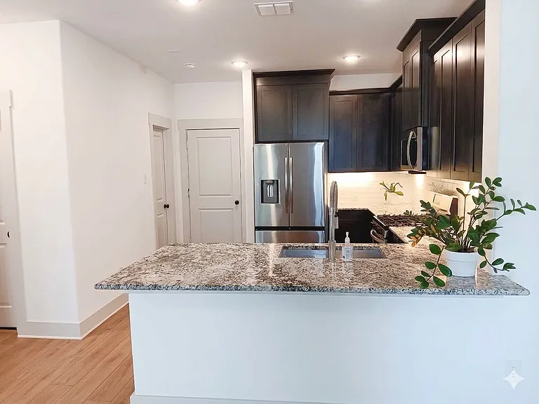 818 Trace Hawk Ln — Photo 17