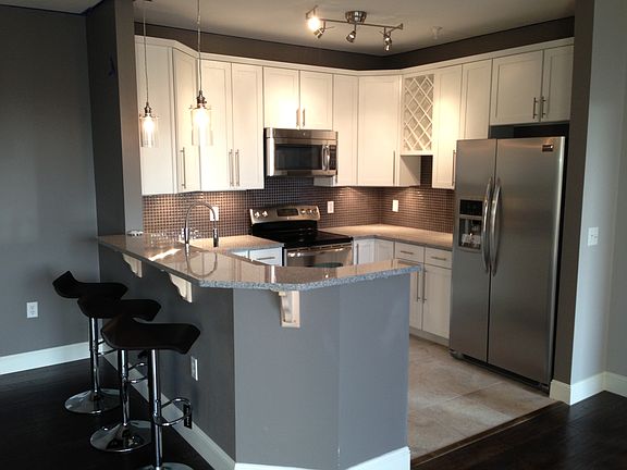 3rd image of 5831 Lupine Ln APT 215