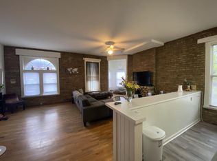 924 W Webster Ave #13, Chicago, IL 60614