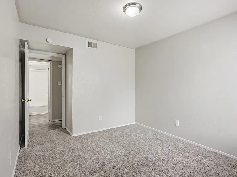 The Parker — Photo 8