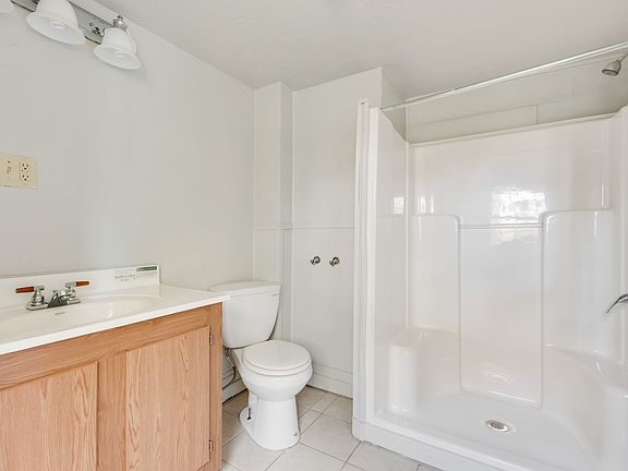 3rd image of 616 N 13th St