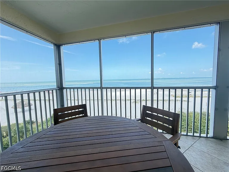 100 Estero Blvd #433 — Photo 28