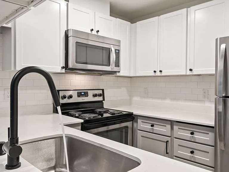 Northlink Apartments — Photo 108