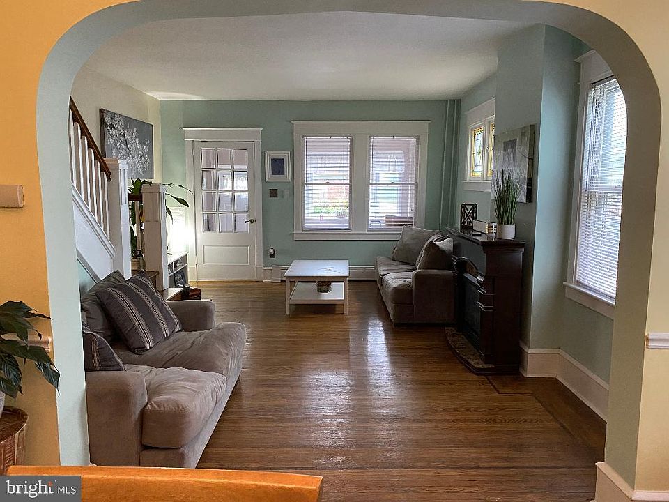 1st image of 7331 Lawndale Ave