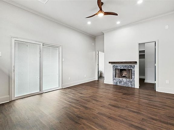 5th image of 4925 Jasper St