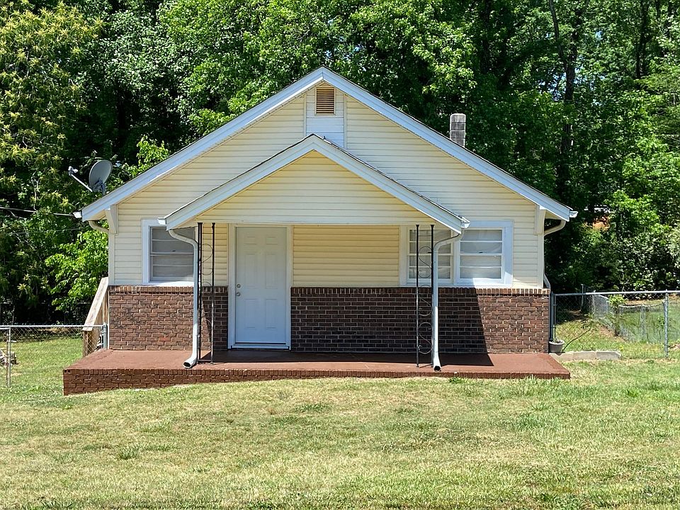 1st image of 14 Hall Rd