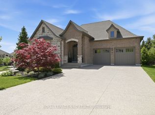 61 Philmori Blvd, Pelham, ON L0S 1E5