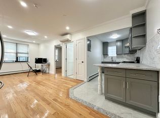 3626 172nd St #2R, Flushing, NY 11358