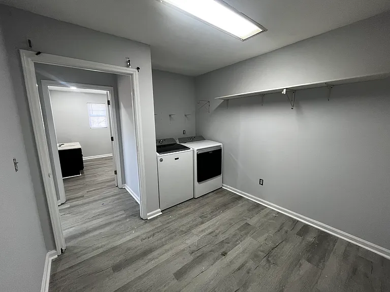 706 Ridge Ave — Photo 5