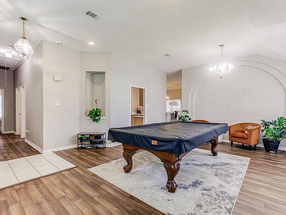 5th image of 4321 Los Robles Dr