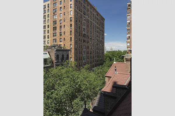 Sold by Stribling | media 16