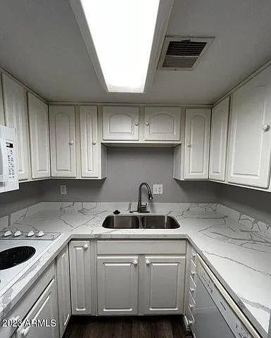 12221 W Bell Rd #224 — Photo 3