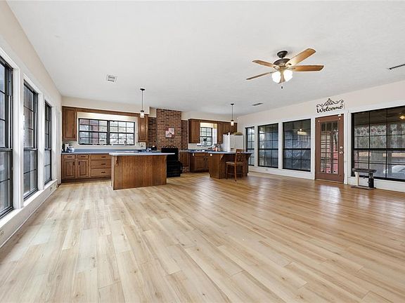 5th image of 18784 NW 230th St