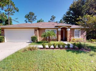 7 Pine Hill Ln, Palm Coast, FL 32164
