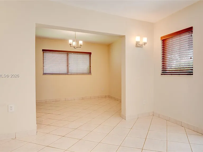 13463 SW 39th Ln — Photo 15