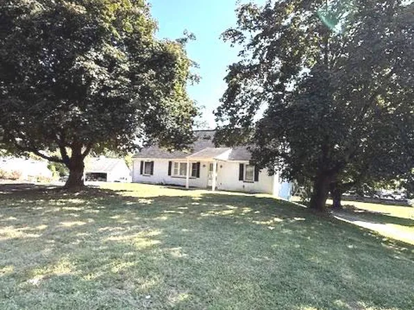 321 Bondsville Rd, Downingtown, PA 19335