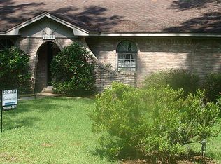 26715 Eastwood Dr, Spring, TX 77386