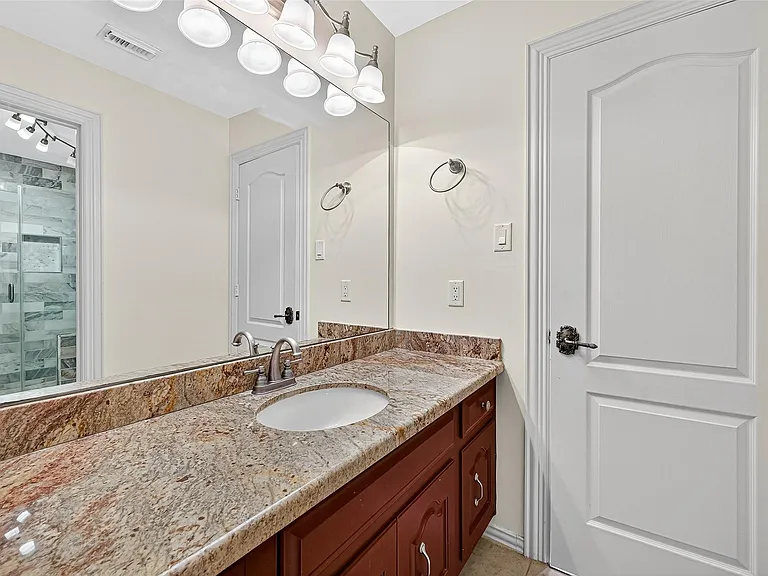 1803 Cottage Landing Ln — Photo 27