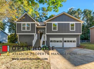 228 Hampton Dr, Dallas, GA 30132
