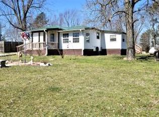 108 College St, Omaha, AR 72662