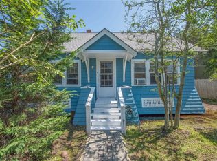 22 Crescent Ave, Seaview, NY 11770