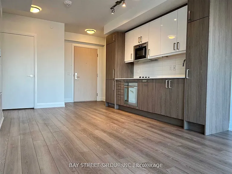 77 Mutual St #3411 — Photo 4