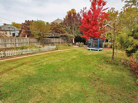 3rd image of 4522 Tower Grove Pl
