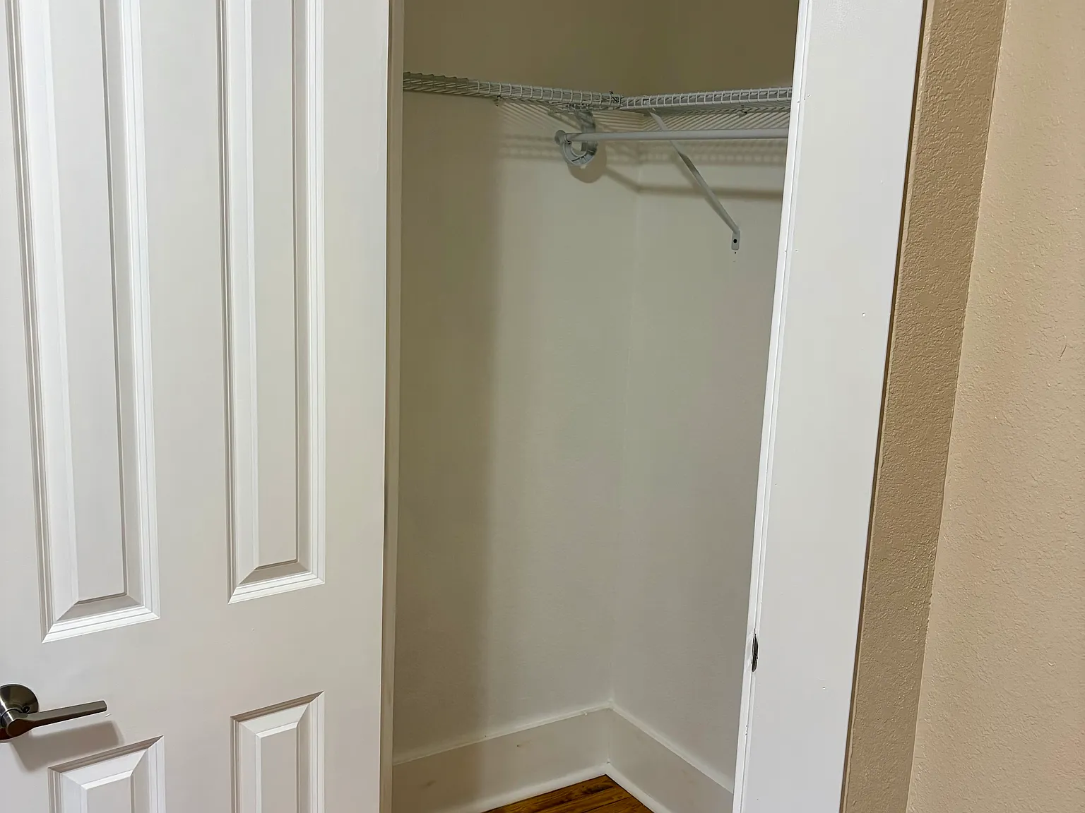 4 bed, 1794 sqft, $950 — Photo 4