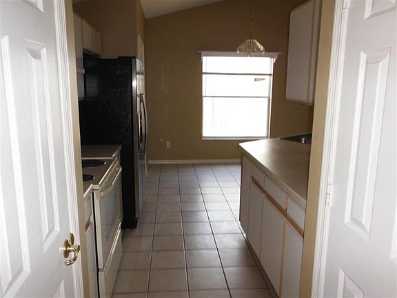 2nd image of 14648 Pointe East Trl