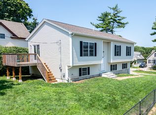 32 Park Ave, Groton, CT 06340