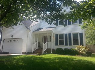1416 Creekview Dr, Chesapeake, VA 23321